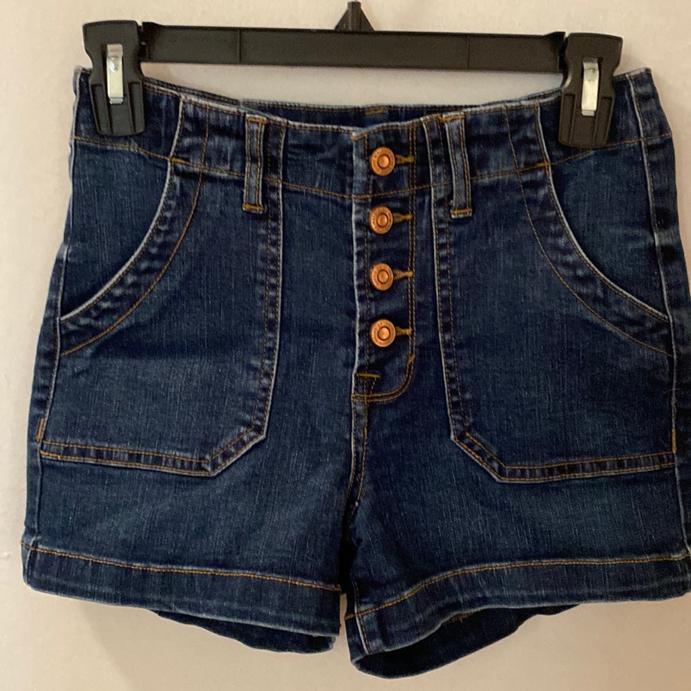 Kenzie 4 button denim shorts